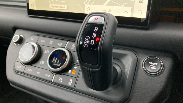 Land Rover Defender 3.0 D350 X-Dynamic HSE 110 5dr Auto [6 Seat] Diesel Estate